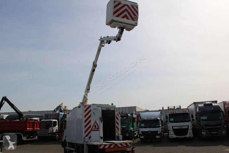 Camion Iveco 120EL18 + COMET + EURO 5