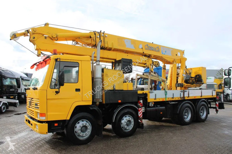 رافعة Volvo FL 8X4 + GROMACH 34 mtr. + EURO 2