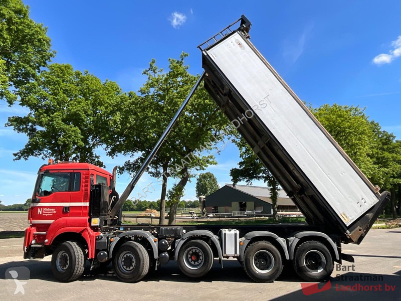 Kamion MAN 10x8 Euro 6 kipper met kleppen