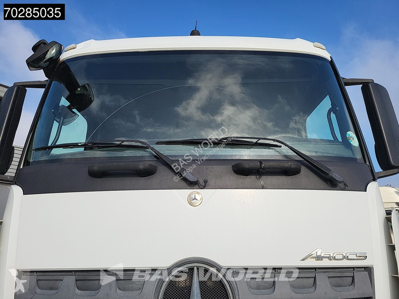Camion Mercedes 3240 8X4 12m3 2-side Tipper...