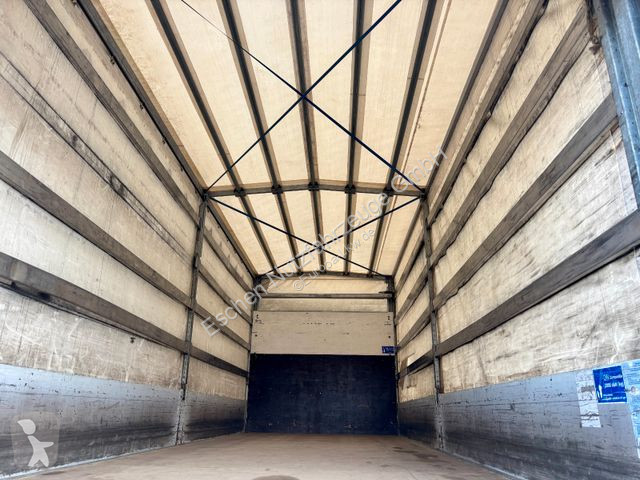Camion Mercedes 1624 I 2,66m...