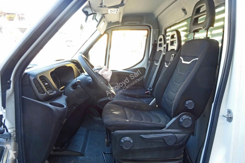 Autoutilitară Iveco