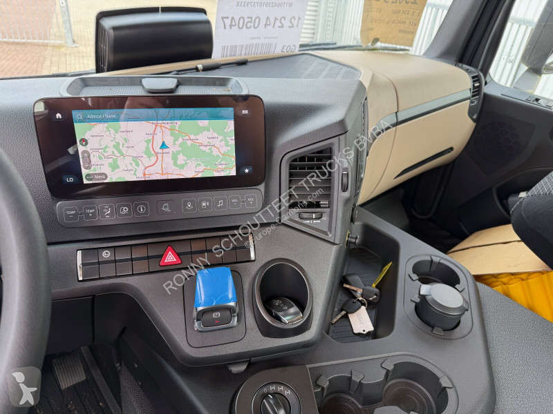 Camion Mercedes Arocs 4151 AK 8x8/4 Arocs 4151...