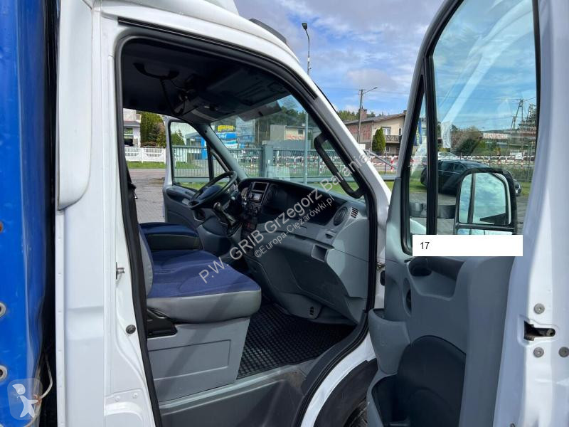 Véhicule utilitaire Iveco DAILY 65C15 TILT 1.HAND