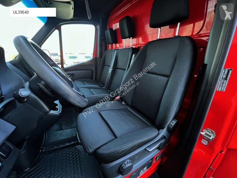 Lastbil Mercedes 519 CDI Kontener 4,56 m +...
