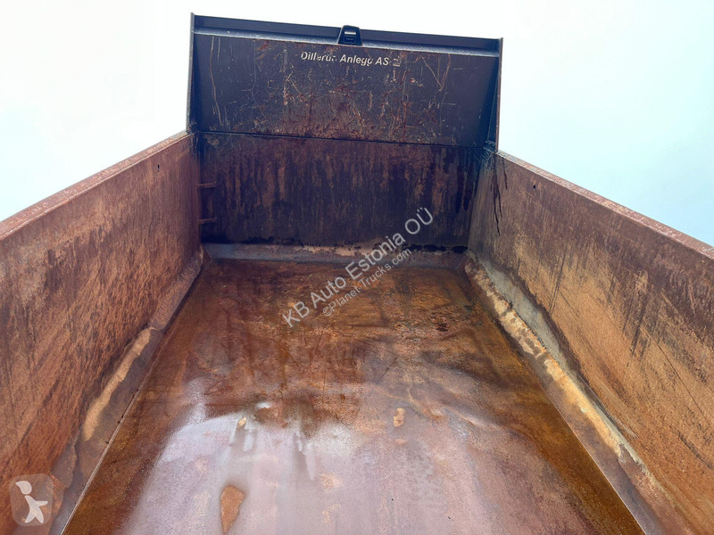 Camion Volvo 6x4 RETARDER / TANDEM AXLE LIFT /...