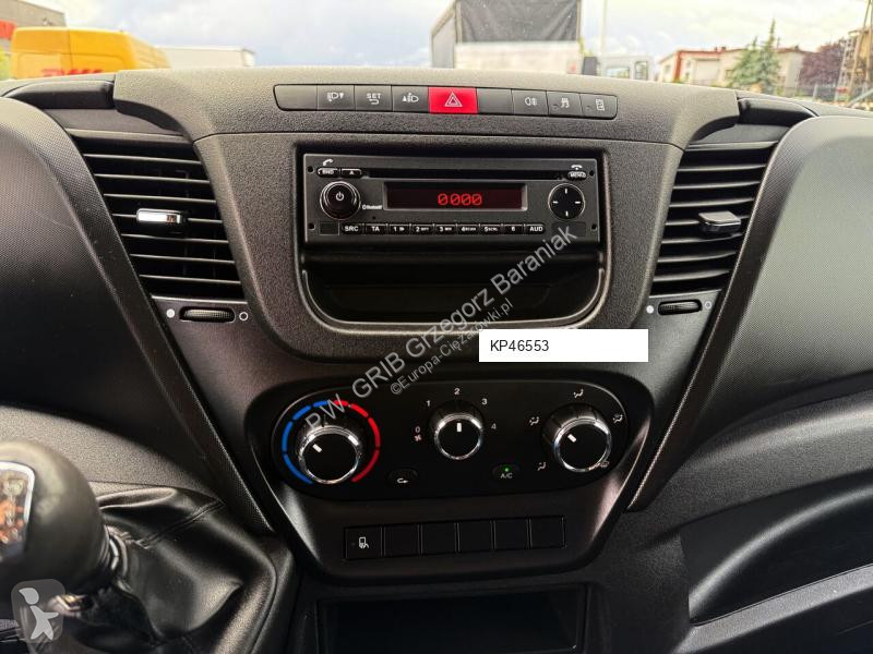 Furgoneta Iveco 35S15 3.0 Diesel Kontener 3x...