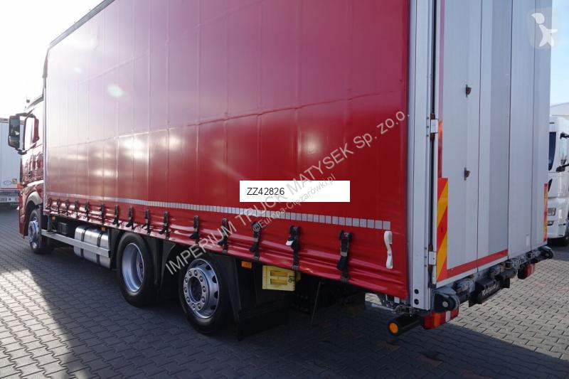 Camion Mercedes ACTROS 25 480