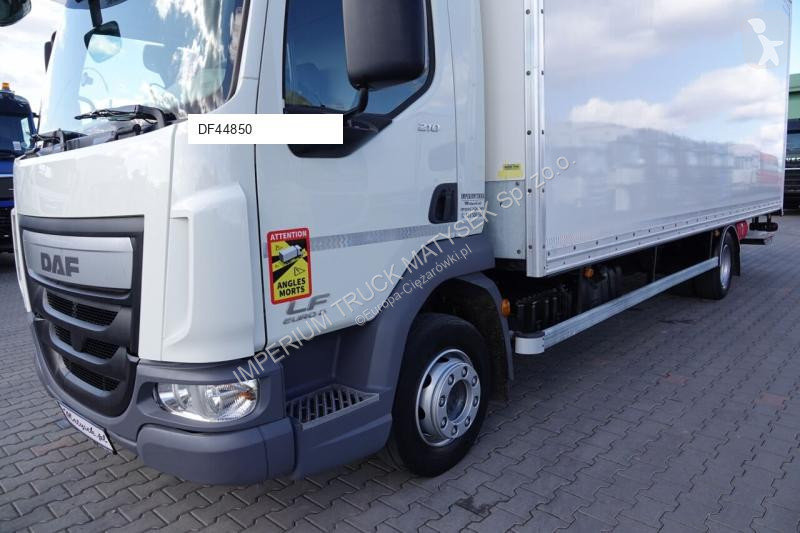 Camion DAF LF 210