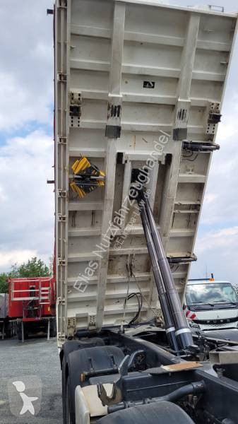 Vrachtwagen MAN