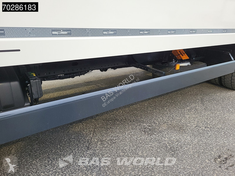 Vrachtwagen MAN 12.220 4X2 NEW! 12tonner...