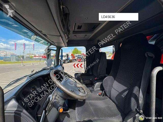 Camion Mercedes AXOR 1833 4x4 Palfinger PK...