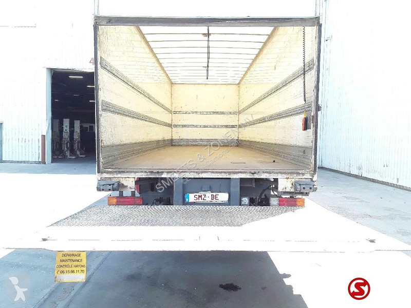 Camion Mercedes 1829 manual airco