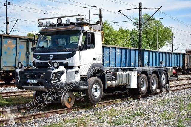 Camion Volvo NEW FMX 8x4 RAIL ROAD SCHIENEN TWO...