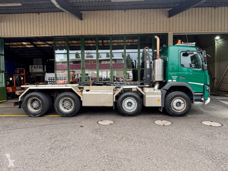 Kamion Volvo fmx-500    8x4r