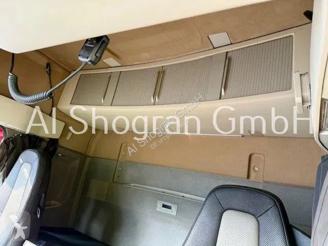 Camion Volvo 6X2/Meiller RS...