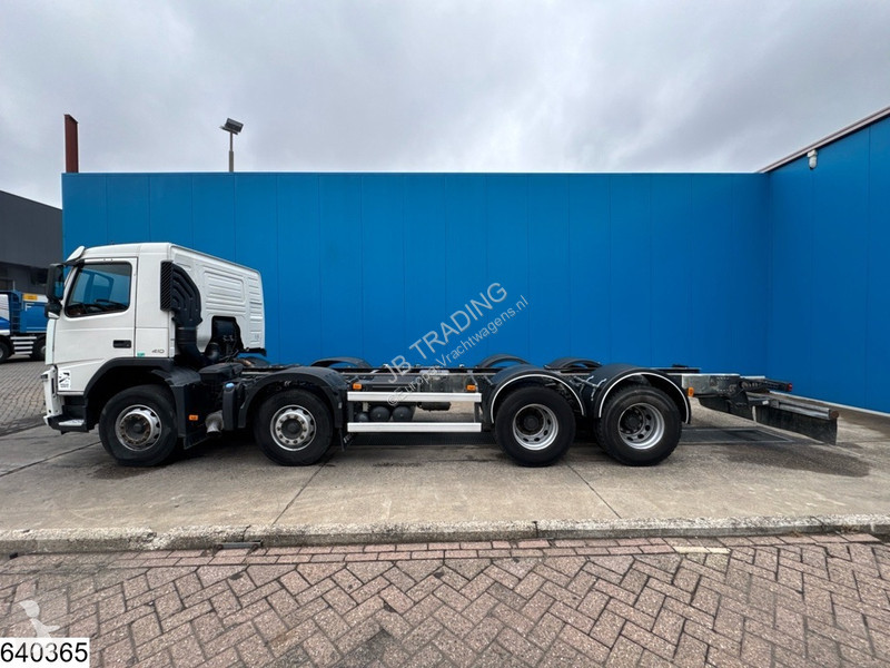 Camión Volvo 8x4, EURO 5, PTO