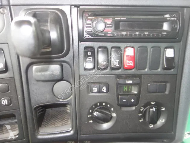 Camion Scania R380 6X2 19200 ITER TANK,MANUA...