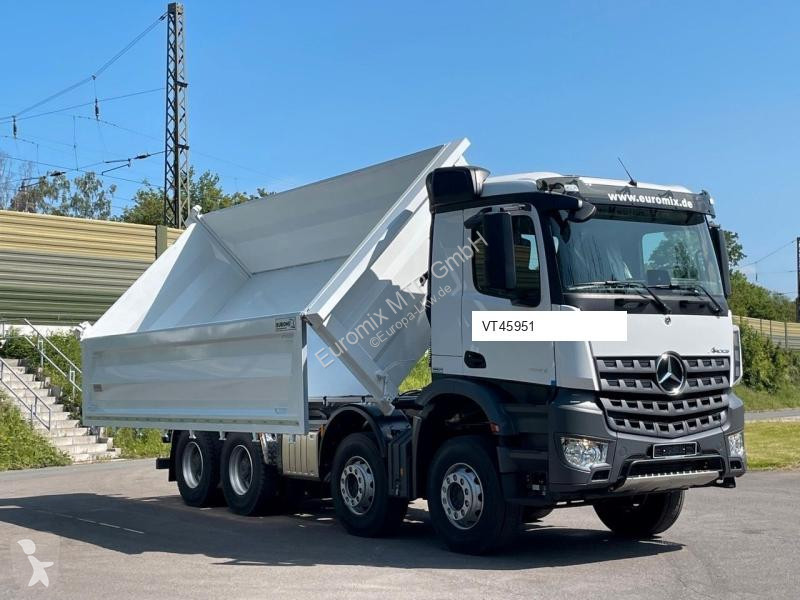 Kamion Mercedes 4145 Euromix EMT