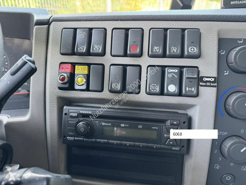 Kamion Volvo FL