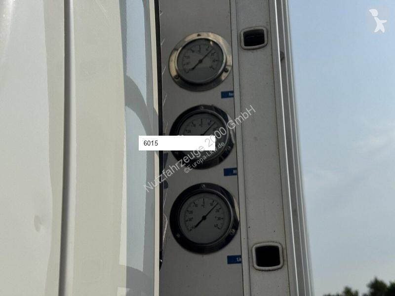 Camion Volvo FE