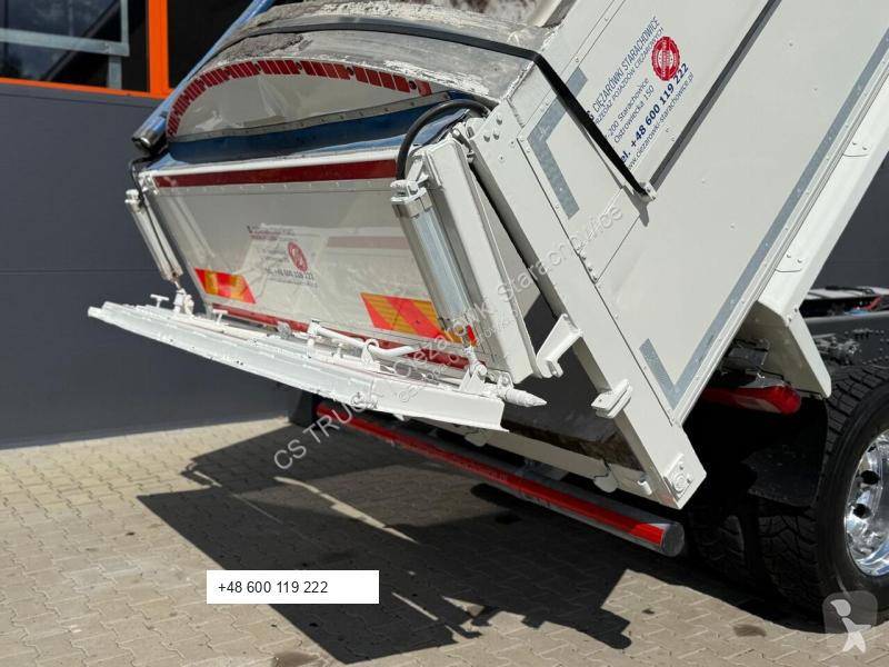 Vrachtwagen DAF DAF CF XF 330 // E6 // 6x4 //...