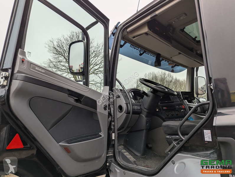 Vrachtwagen DAF 280 FAN 6x2/4 DayCab Euro6 -...