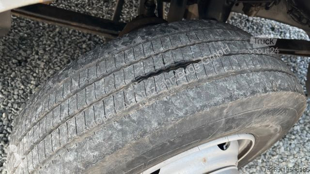Kamion Mercedes 818 Getränke Getränkeaufbau