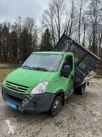 Kamion Iveco 35C15 3 SEITENKIPPER
