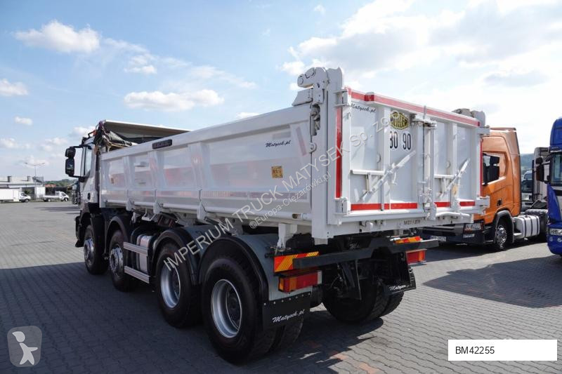 Kamion Iveco TRAKKER