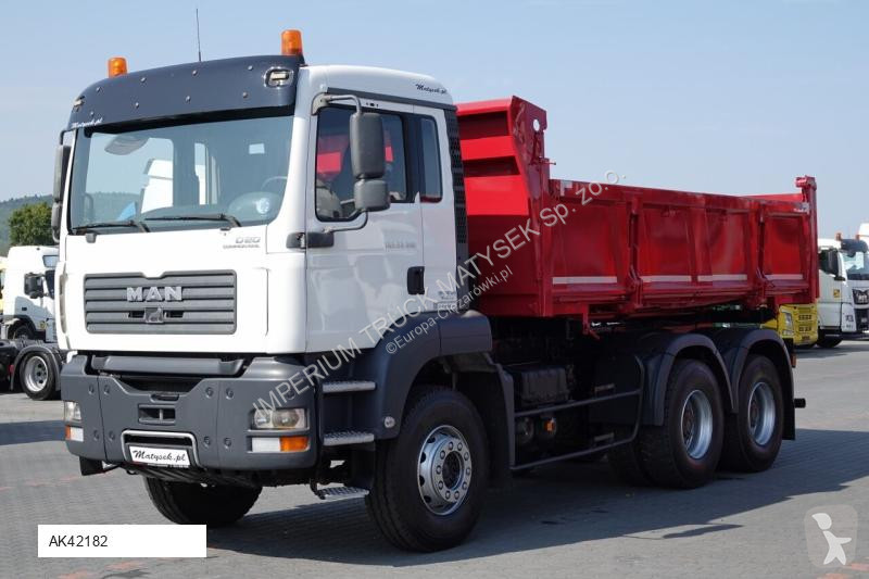 Camión MAN TGA 33.390 / 6X4 / WYWROTKA 2...