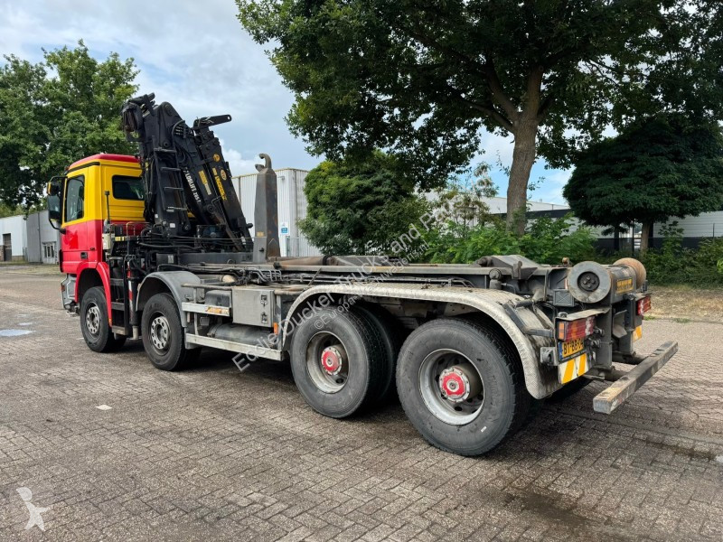Camion Mercedes ACTROS 3741 8X4 STEEL SUSPENSION
