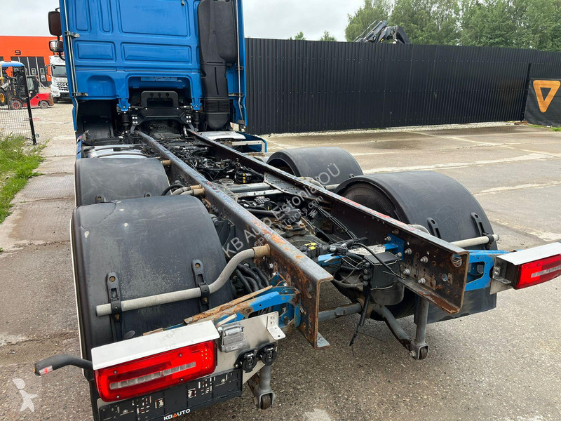 Kamion DAF 530 CHASSI L=5750