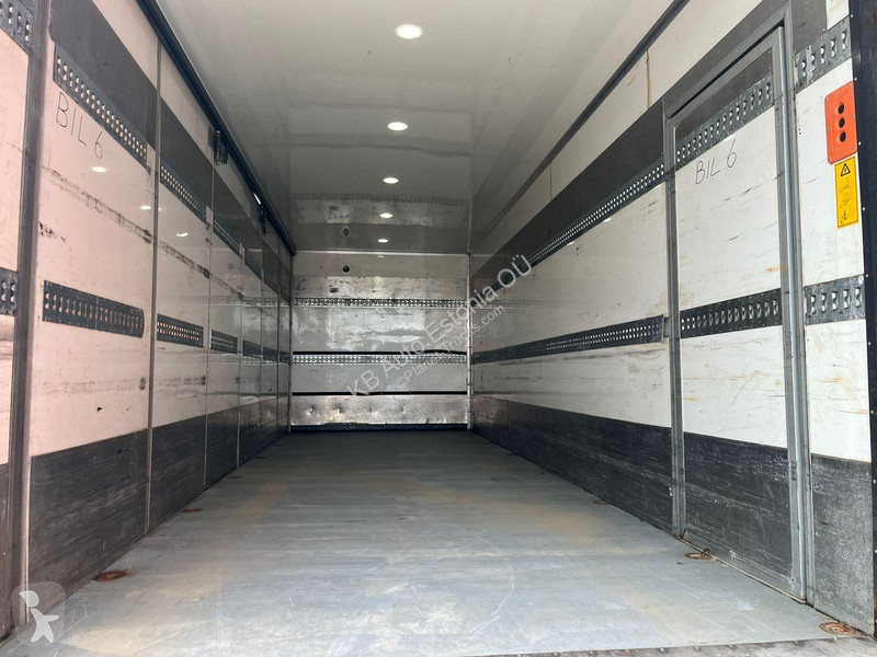 Kamion Volvo 6x2 RETARDER BOX L=7672