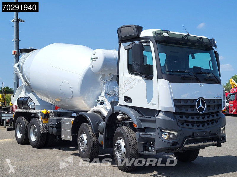 Camion Mercedes 4245 8X4 NEW! 12m3 Schwing...