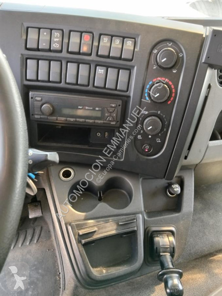 Kamion Renault 240.12 D-Series