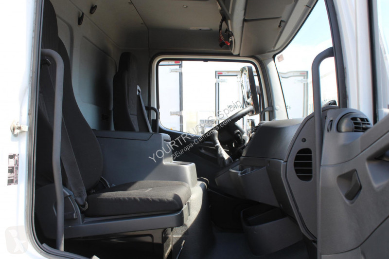 Kamion Mercedes 1221 E6 Koffer Klima LDW...