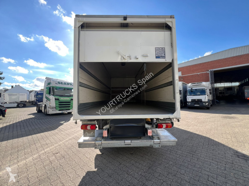 Mercedes 1521 Koffer Rolltor LBW Seitentür 200...
