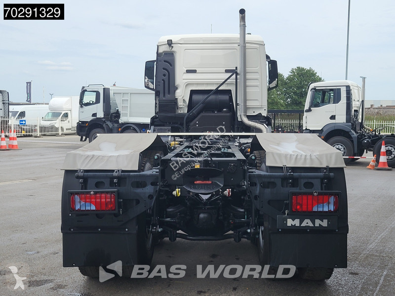 Camion MAN 40.400 6X4 NEW 6x4 chassis PTO...