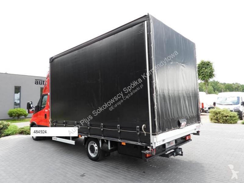 Véhicule utilitaire Iveco DAILY 35S21 PLANDEKA...