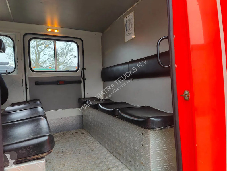 Camión Mercedes 1124 AF 4x4 Feuerwehr -...