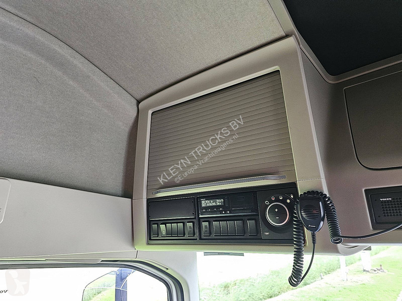 Kamion Volvo FH  6x2*4