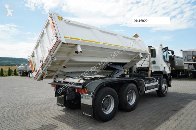 Camion Iveco TRAKKER 360