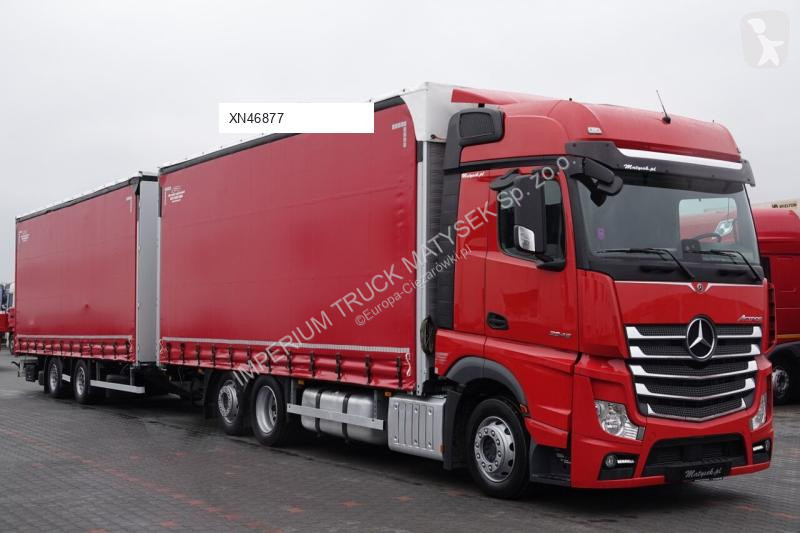 Kamion s návěsem  Camion rideaux coulissants +...