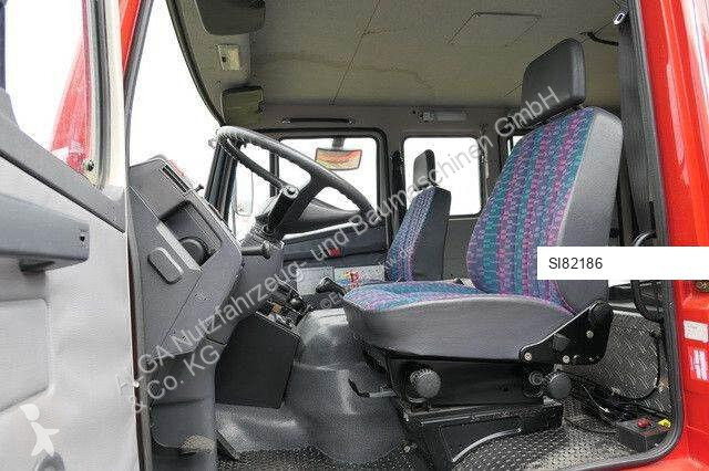 Camion Mercedes 814 F/Feuerwehr/Pumpe/9 Sitze