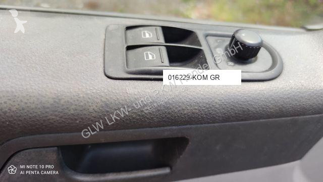 Véhicule utilitaire Volkswagen T5 Kühlkoffer...
