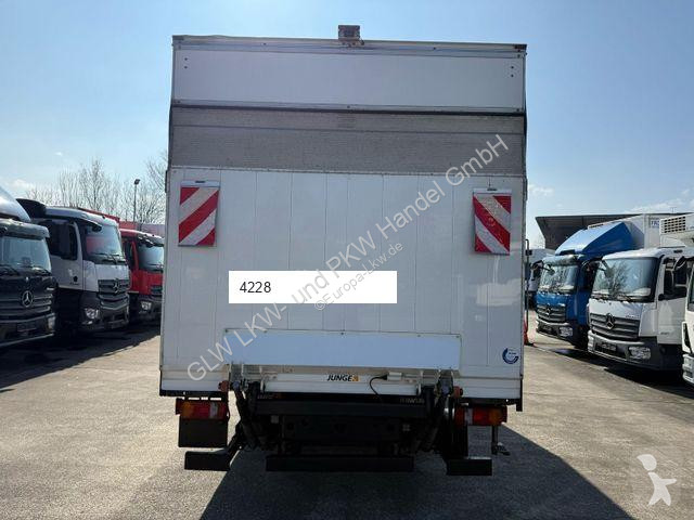 Lastbil MAN TGL 8.180
