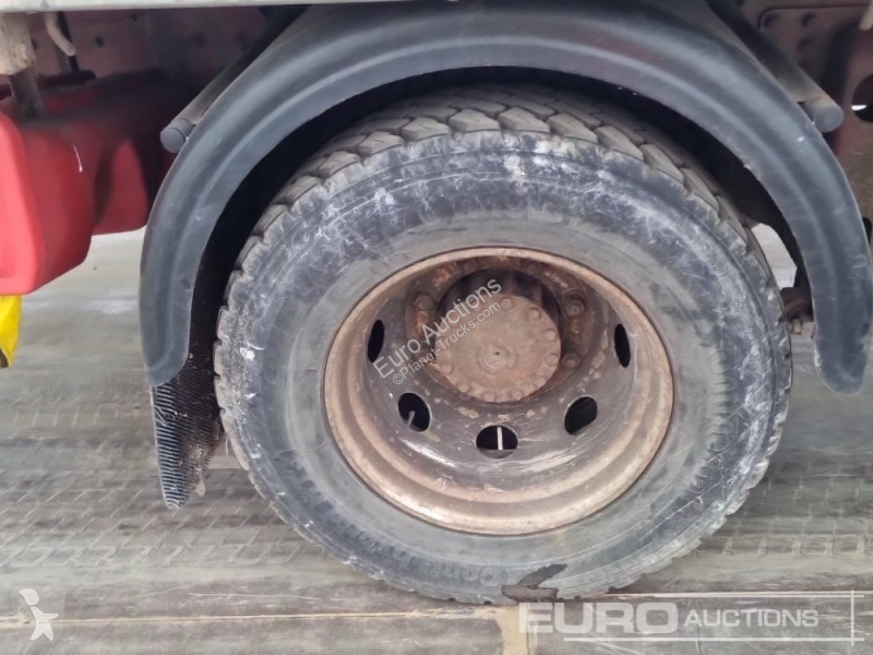 Camion Iveco 130E18