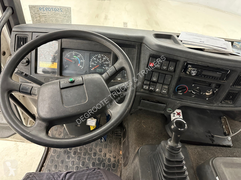 Kamion Volvo FL