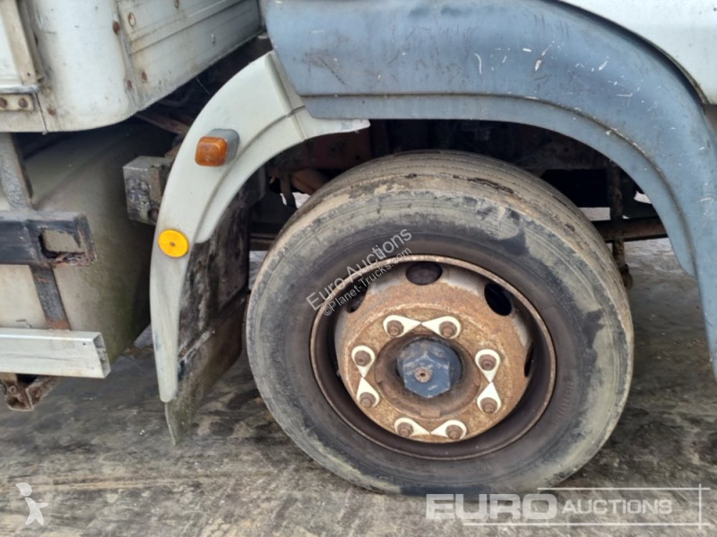 Camion Iveco 120E18